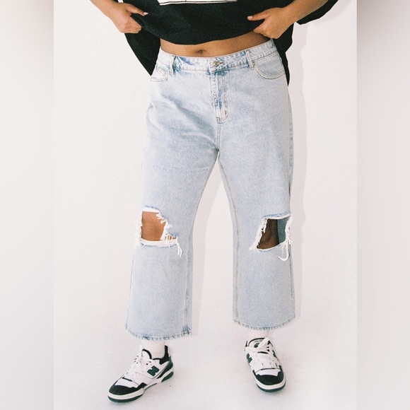 Princess Polly Denim - Princess Polly | Light Blue Distressed Mid Rise Mom Jeans
